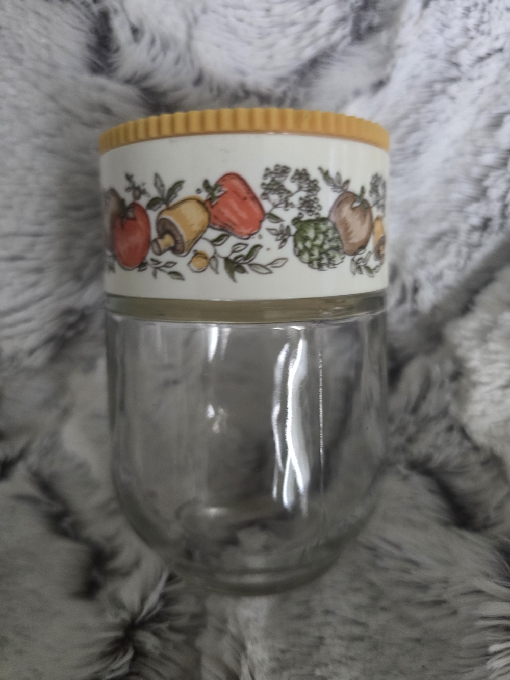 Vintage Gemco Spice Of Life Spice Shaker EUC